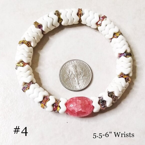 Pink Bangle Stretch Bracelet! Feminine & Sexy! Uncomplicated Every Day Wear! - Picture 1 of 5